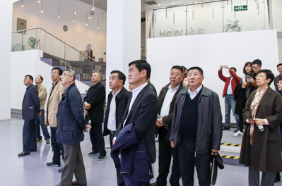 参观世界500强企业海尔集团
